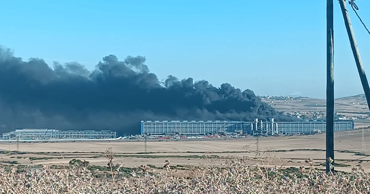 Tanger Tech : un incendie ravage une usine chinoise en construction